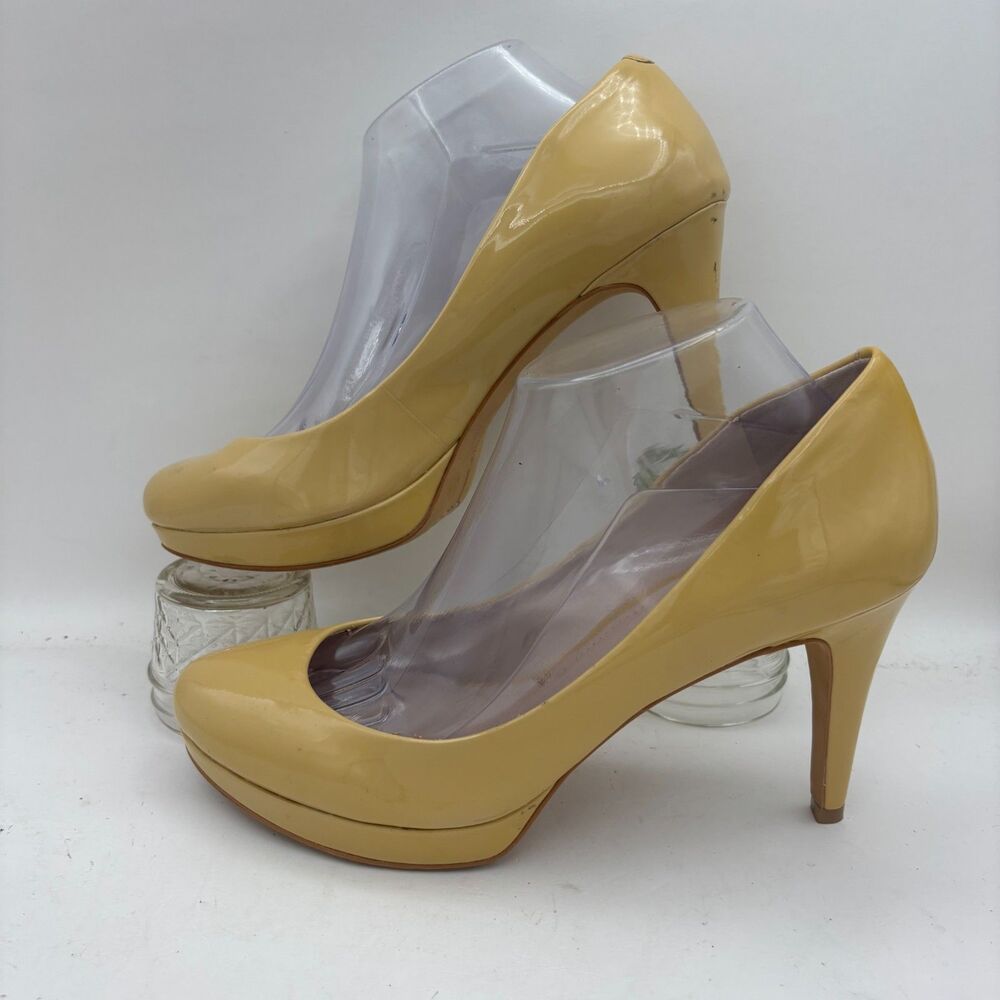 Vince Camuto Women's Size 10 Yellow Patent Leather Platform High Heel Pumps
